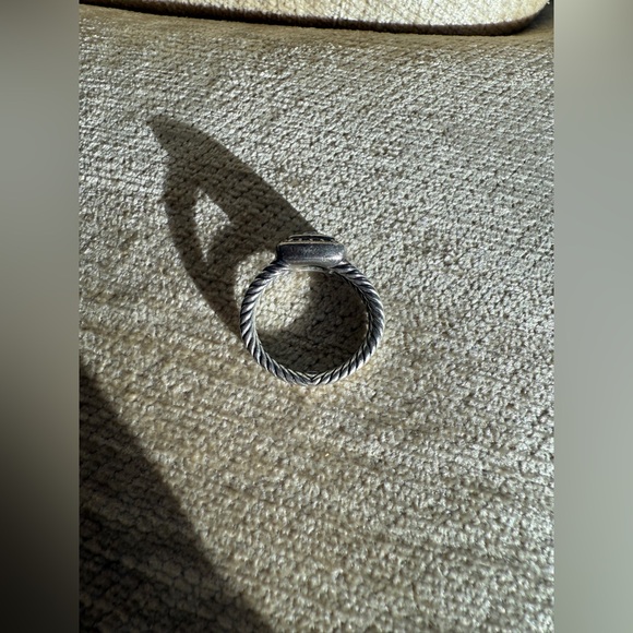 David Yurman - PETITE ALBION® RING - Picture 7 of 9